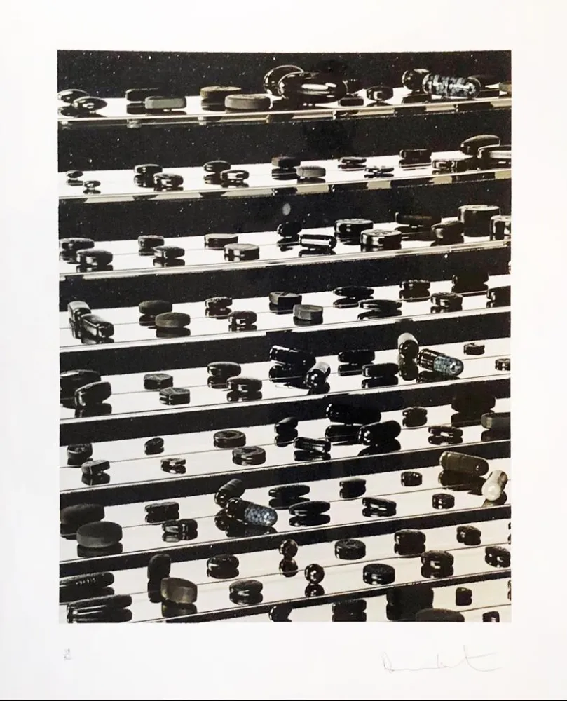 Non Tecnico Hirst - Dead Black Brilliant Utopia