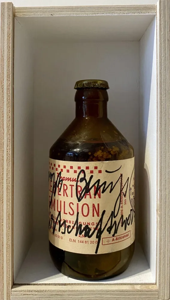 Non Tecnico Beuys - 1 Wirtschaftswerte / Lebertran emulsion