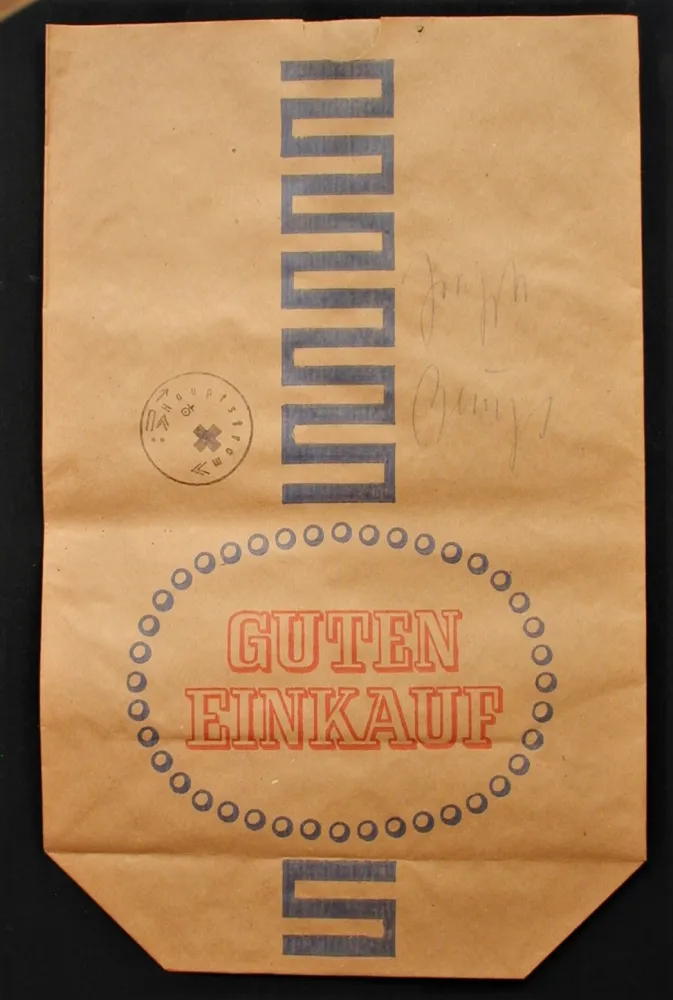 Multiplo Beuys - DDR-tute