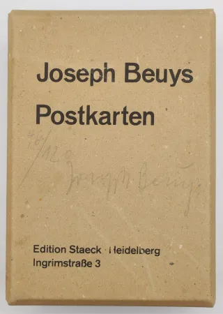Multiplo Beuys - Postkarten. Multiple.
