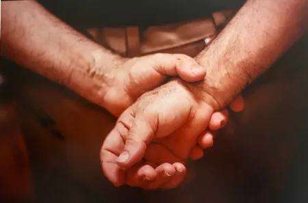 Fotografie Blum - Sam Francis hands 