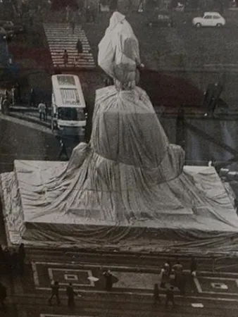 Fotografie Christo - Piazza Duomo