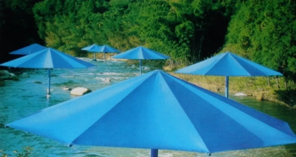 Multiplo Christo - The Umbrellas, Japan-USA, 1984-91, Ibaraki, Japan Site.