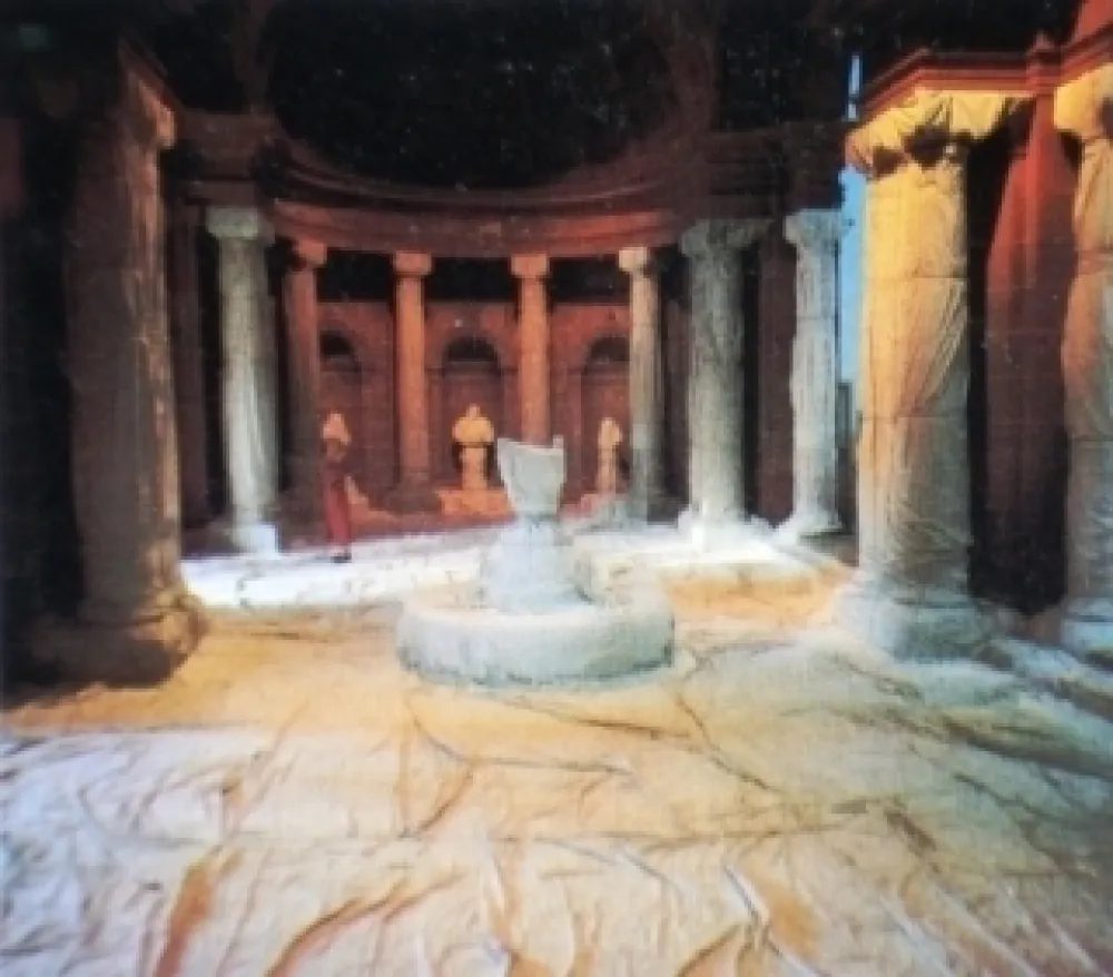 Multiplo Christo - Wrapped Vestibule, The art Gallery of New South Wales, Sydney, Australia, 1990