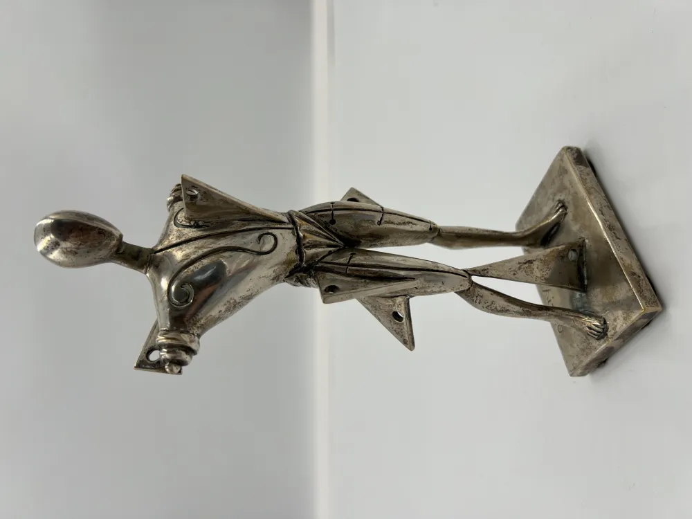 Multiplo De Chirico -  Il Trovatore - Silver-plated bronze sculpture