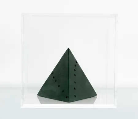 Multiplo Fontana - Piramide