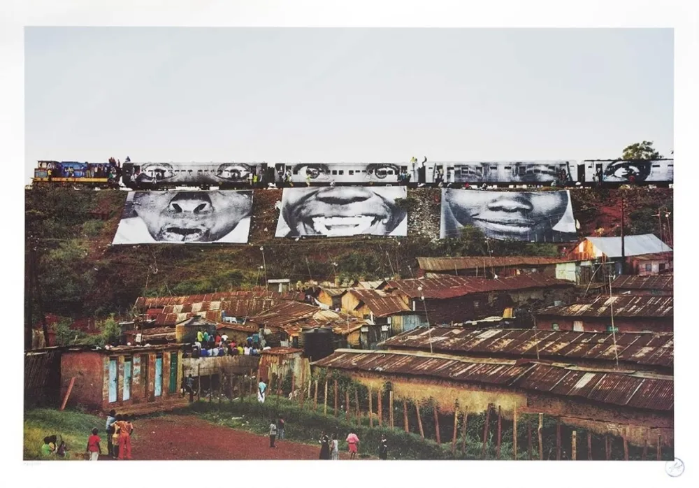 Litografia Jr - Action in Kibera Slum, Train Passage 1, Kenya, 2009