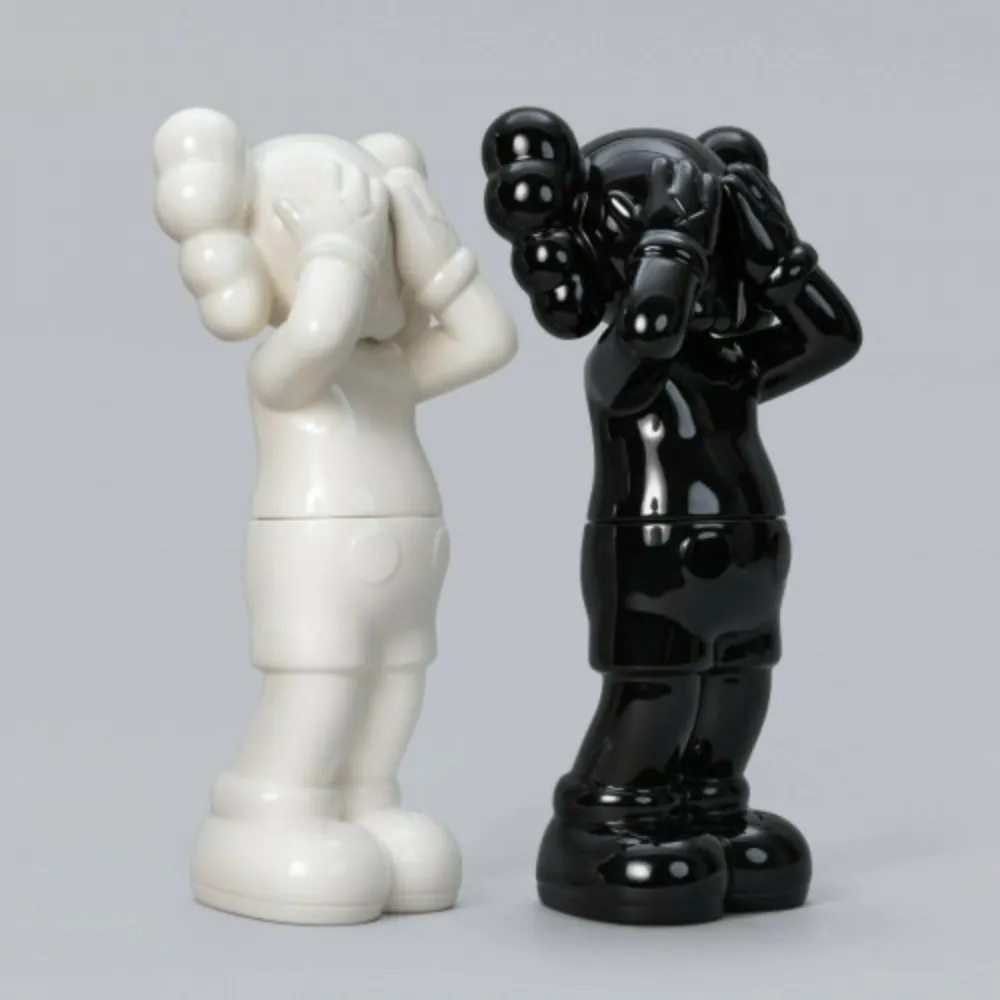 Ceramica Kaws - Holiday UK (set of two)
