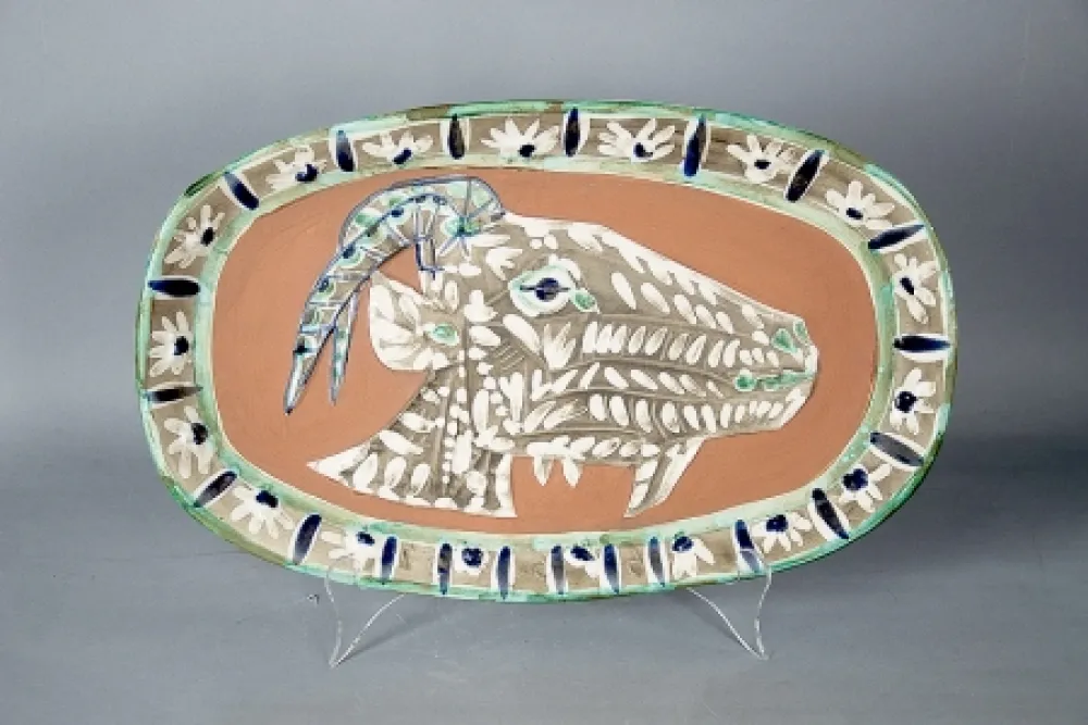 Ceramica Picasso -  	Tete de chevre de profil (Goat's Head in Profile), 1952
