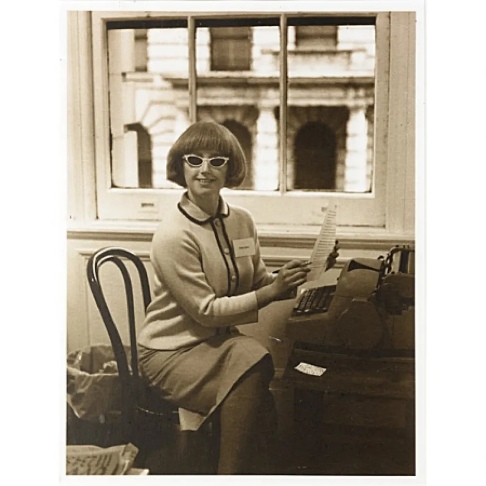 Litografia Sherman - The Secretary at Artist