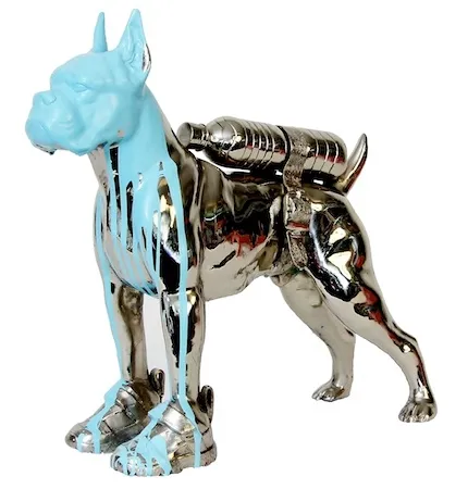 Multiplo Sweetlove - Cloned bronze bulldog with bottle water