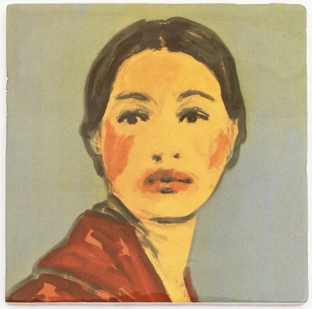 Ceramica Tabouret - Makeup (red coat)