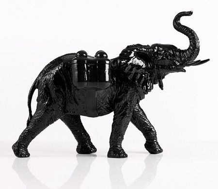 Multiplo Sweetlove - Cloned black Elephant with Waterpacks.