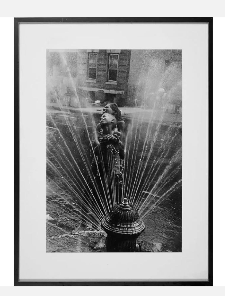 Multiplo Freed  - Fire Hydrant, Harlem
