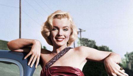 Multiplo Worth - Marilyn in 'how to marry a millionaire'