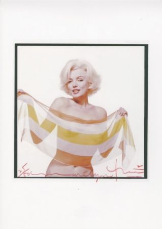 Multiplo Stern - Marilyn in the slanted scarf