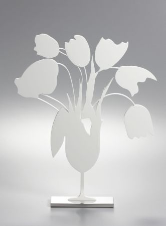 Non Tecnico Sultan - White tulips and vase, April 4, (Sculpture)