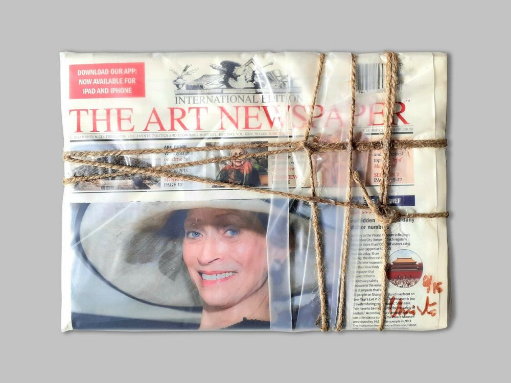 Multiplo Christo - Wrapped The Art Newspaper